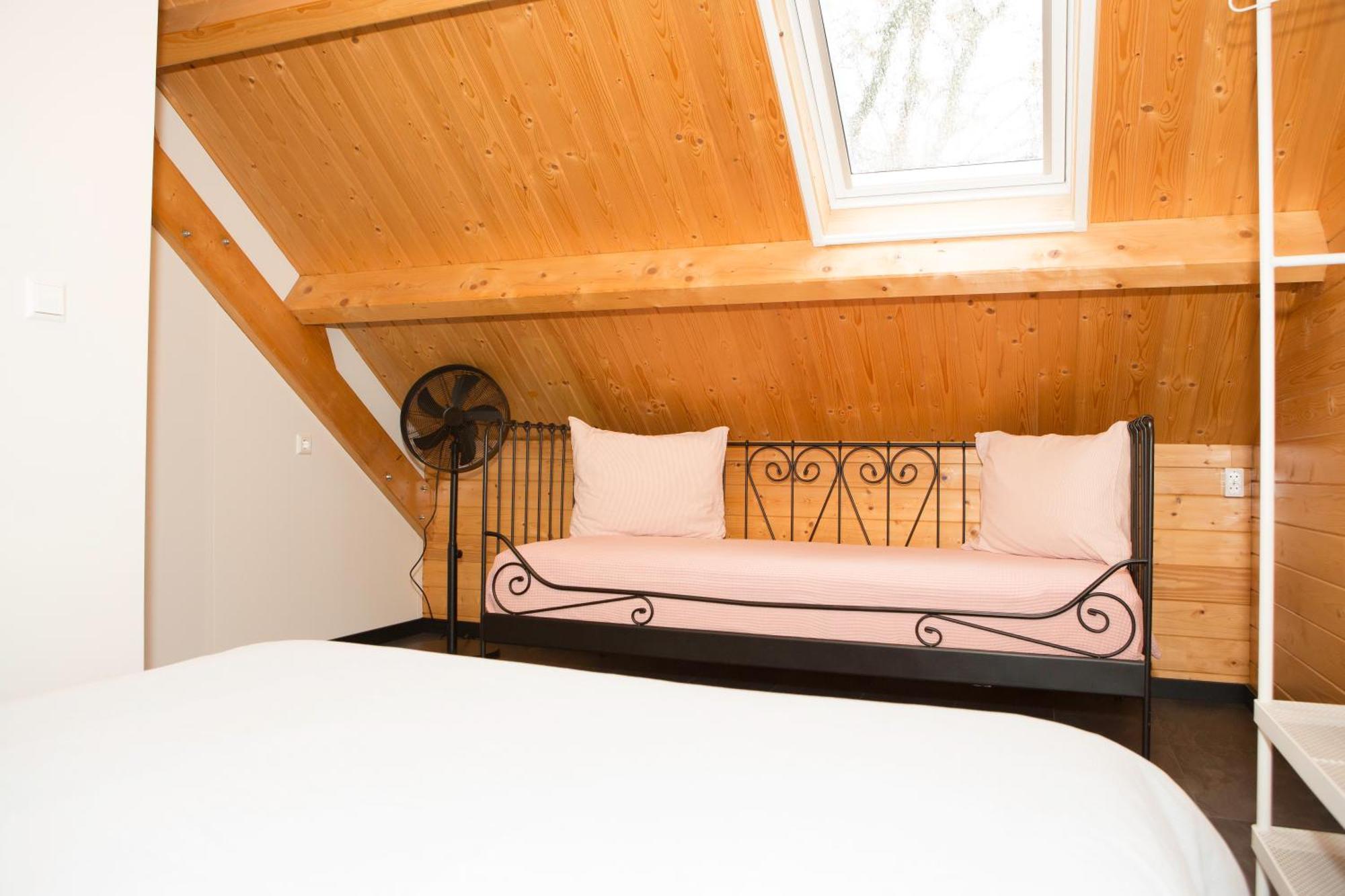 Recreatiewoning De Nieuwenhof Ferienhaus Melderslo